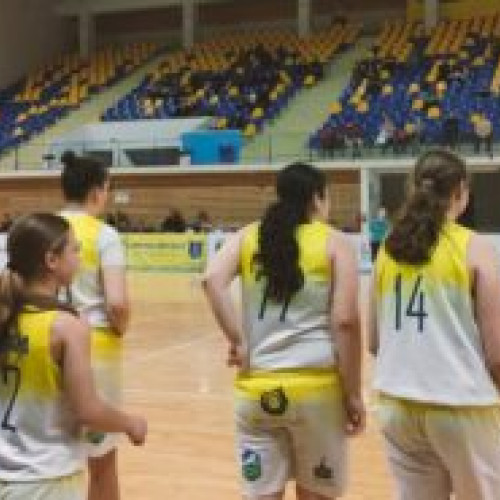 Olimpia CSU Brașov, echipă de baschet feminin de top, are două jucătoare de 13 ani care impresionează în Liga Națională!