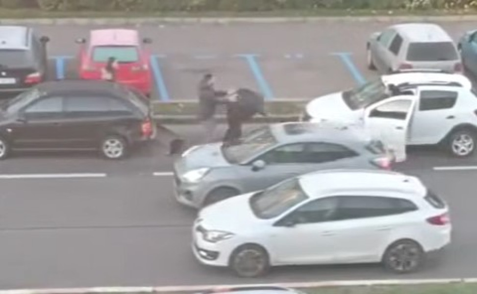 Shoc în Brașov: bătrân agresat după o tamponare pe Calea București