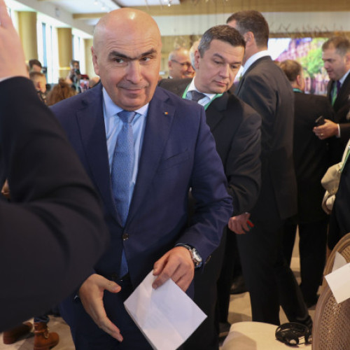 Coaliția de guvernare discută despre pensii, alegeri și mandatul premierului Bolojan