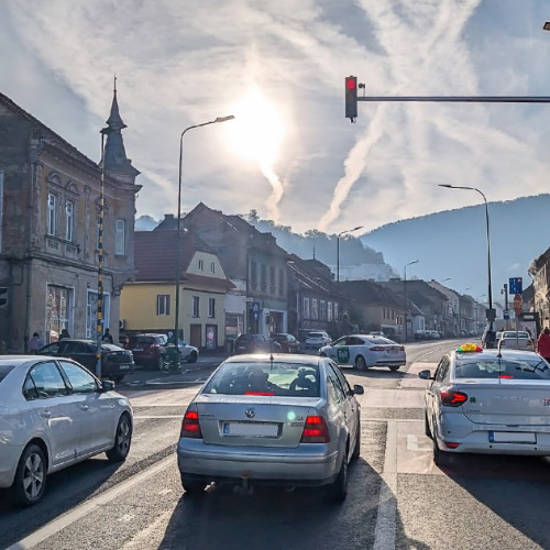 Brașovul extinde semaforizarea inteligentă pentru siguranța pietonilor și șoferilor