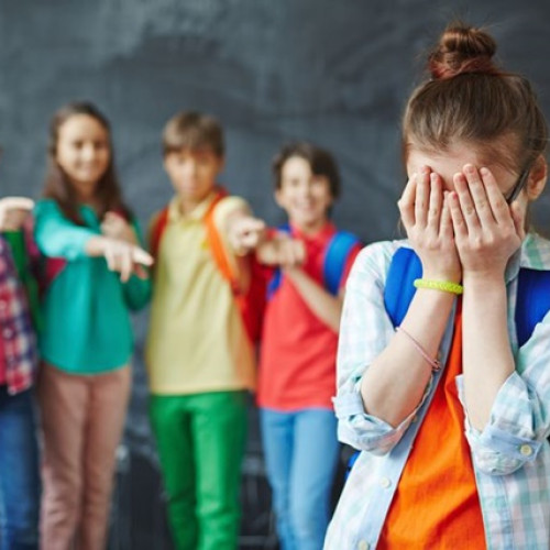 Majoritatea profesorilor consideră că elevii sunt victime frecvente ale bullyingului în școli