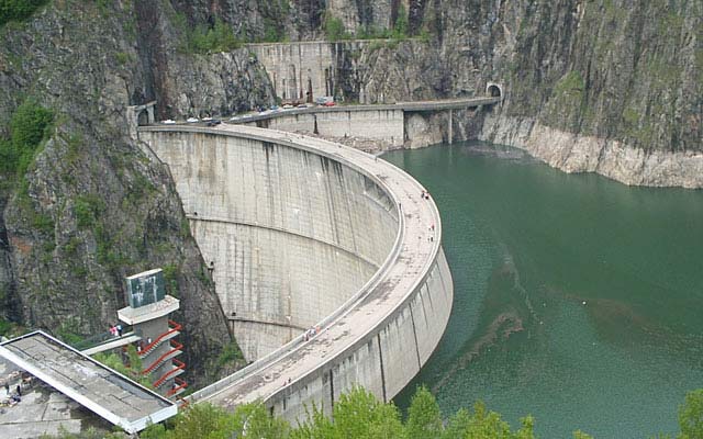 RO-Alert de inundații în Argeș din cauza deversărilor controlate de la Vidraru