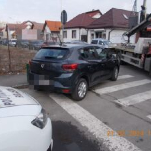 Controale și sancțiuni în Brașov: Peste 100 de mașini parcate neregulamentar și 466 de sancțiuni contravenționale în numai o săptămână