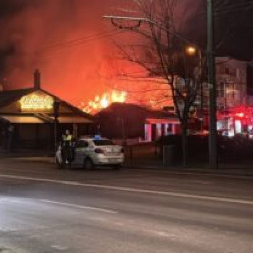 Știre de ultimă oră: Incendiul într-un restaurant din Brașov a fost stins cu succes