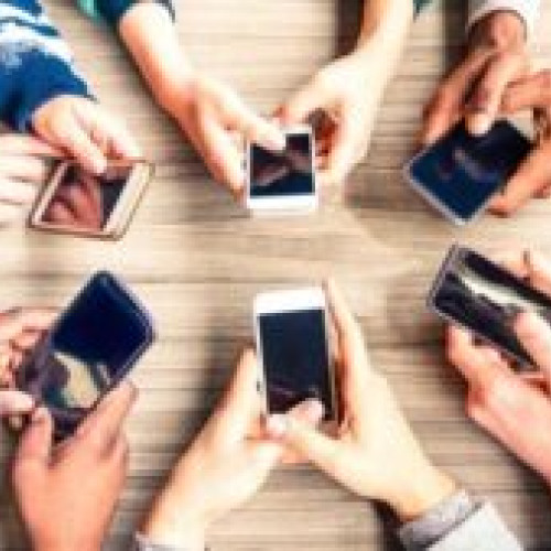 Topul celor mai vândute telefoane mobile din toate timpurile - Nokia și Apple domină piața