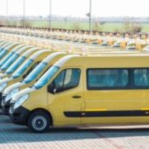 25.000.000 de lei, investite în 25 de microbuze „verzi” pentru elevii din judeţul Braşov!