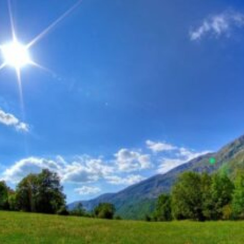 Vreme neobișnuit de caldă în România, cu temperaturi record pentru această perioadă. Ploile revin de săptămâna viitoare.