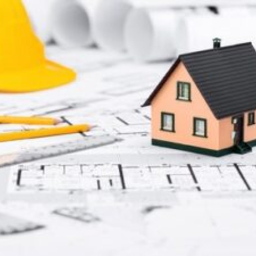 Numărul autorizațiilor de construire eliberate pentru clădiri rezidențiale, în scădere