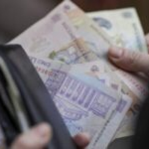 Numărul pensionarilor de serviciu a crescut în aprilie"

"Pensionarii de serviciu au înregistrat o creştere în luna aprilie