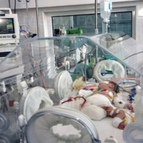 Salvaţi Copiii a lansat campania ,,Camera cea mai mică” privind dotarea unităţilor medicale cu incubatoare