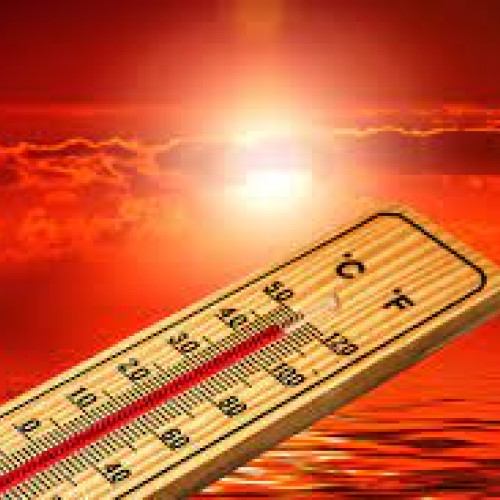 Prognoza meteo pentru următoarele patru săptămâni: temperaturi ridicate și precipitații variate