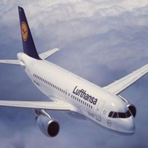 Compania Lufthansa anunță o nouă suprataxă pentru bilete de avion