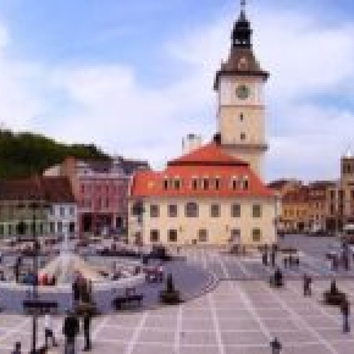 Proiectie de mare interes in centrul orasului Brasov